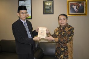 SERAH TERIMA SK. LAZNAS YAYASAN GRIYA YATIM & DHUAFA