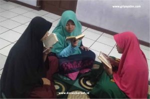 Anak Asuh Barata Mengisi Waktu Libur Dengan Tadarus Bersama 