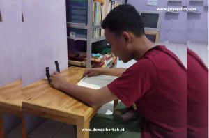 Anak Asuh Cisalak Tadarus Al-Qur'an