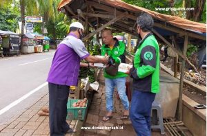 Berbagi Bahagian Di Jum'at Berkah