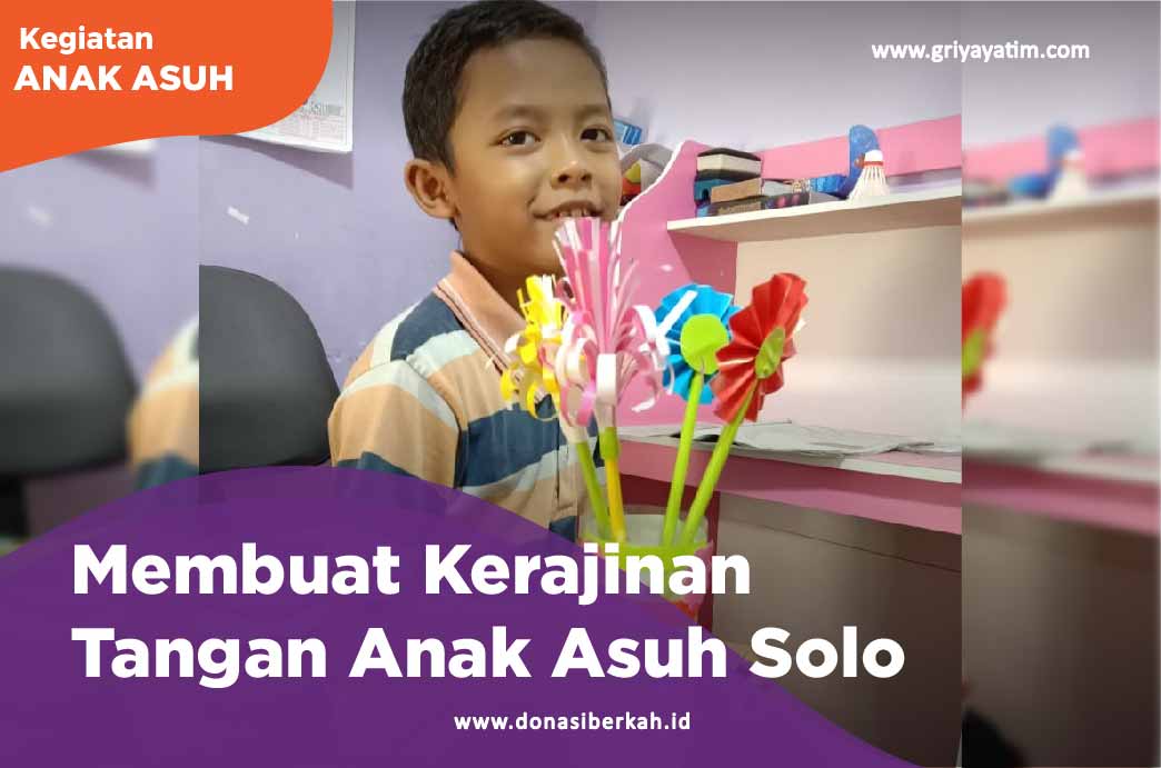 Membuat Kerajinan Tangan Anak Asuh Solo