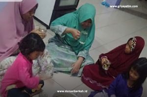 Brbuka Puasa Anak Asuh Barata