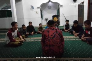 Kajian Ba'da Shubuh Anak Asuh Solo