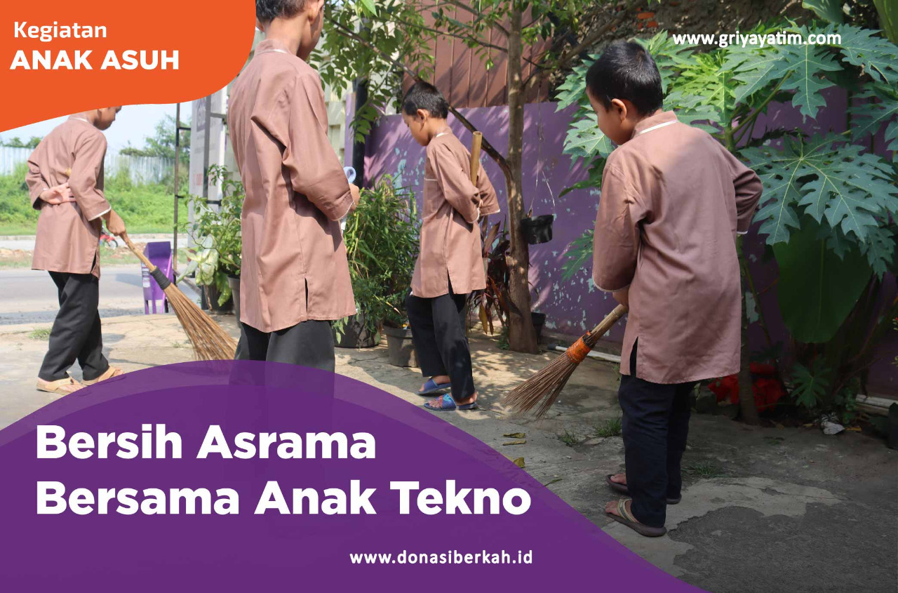 Bersih Asrama Bersama Anak Tekno